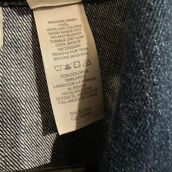 Liz Claiborne Villager Blue Denim Jacket - Picture 4 of 7